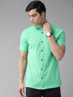 Hubberholme Men Green Regular Fit Solid Casual Shirt