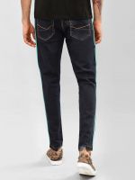 Pack of 8 at Rs.1280 Jeans 