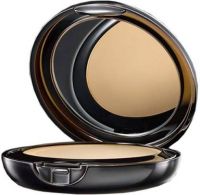 Lakme Absolute White Intense Wet and Dry Compact  (Golden Medium 03, 9 g)